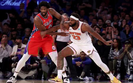 AFP__20240421__2149457128__v3__HighRes__Philadelphia76ersVNewYorkKnicksGameOne-scaled-aspect-ratio-512-320