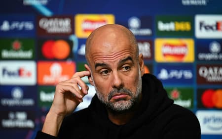 AFP__20250210__36XH4QW__v5__HighRes__FblEurC1ManCityPresser-scaled-aspect-ratio-512-320