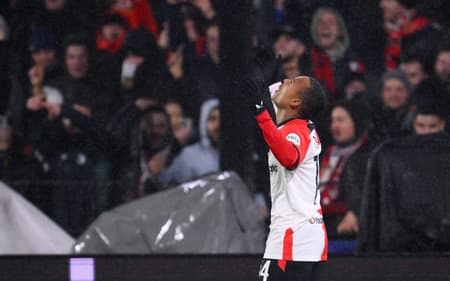 AFP__20250212__36XP9M8__v1__HighRes__FblEurC1FeyenoordMilan-scaled-aspect-ratio-512-320