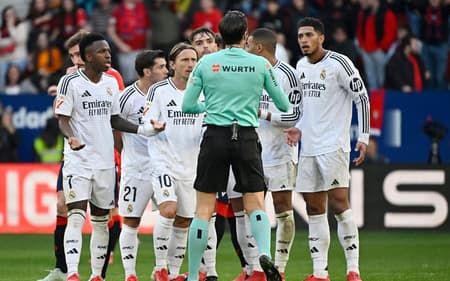 AFP__20250215__36XV9BK__v1__HighRes__FblEspLigaOsasunaRealMadrid-scaled-aspect-ratio-512-320