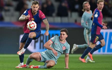 AFP__20250225__36YL7KQ__v1__HighRes__FblEspCupBarcelonaAtleticoMadrid-1-aspect-ratio-512-320