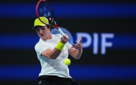 AFP__20250325__2206753282__v1__Preview__MiamiOpenPresentedByItau2025Day7-aspect-ratio-512-320
