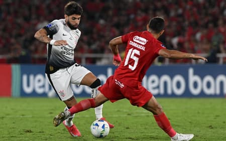AFP__20250409__39LU7LU__v1__HighRes__FblSudamericanaAmericaCorinthians-1-scaled-aspect-ratio-512-320