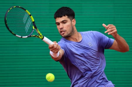 AFP__20250409__39NZ892__v1__HighRes__TennisAtpMonteCarlo-scaled-aspect-ratio-512-320