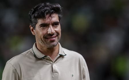 Abel-Ferreira-Palmeiras-Sport-scaled-aspect-ratio-512-320