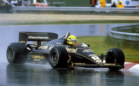 Ayrton-Senna-Lotus-aspect-ratio-512-320