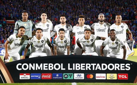 Botafogo-Universidad-de-Chile-Libertadores-aspect-ratio-512-320