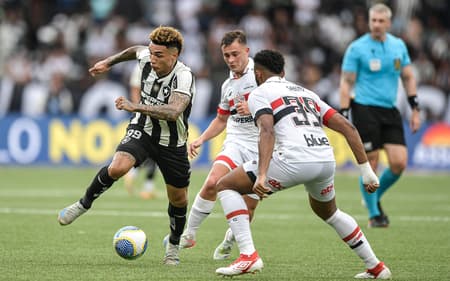 Botafogo-x-Sao-Paulo-3-scaled-aspect-ratio-512-320