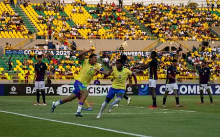Brasil-x-Equador-2-aspect-ratio-512-320