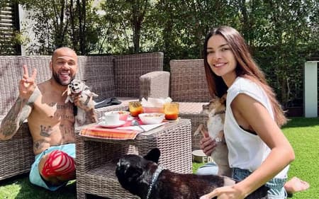 Daniel Alves e Joana Sanz