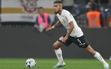 Fausto-Vera-Corinthians-Fortaleza-aspect-ratio-512-320