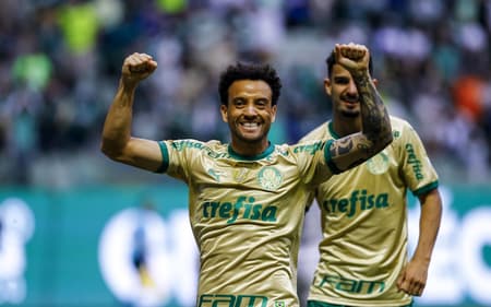Felipe-Anderson-Palmeiras-x-Criciuma-Brasileirao-2024-scaled-aspect-ratio-512-320