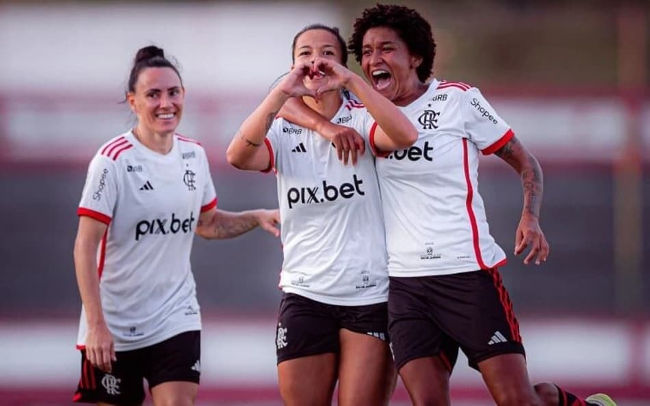 Flamengo-Fluminense-copa-rio-feminina-aspect-ratio-512-320