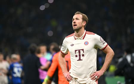 Harry-Kane-segue-sem-titulos-na-carreira-scaled-aspect-ratio-512-320