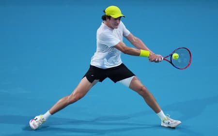 Joao-Fonseca-x-Learner-Tien-ATP-Miami-1-scaled-aspect-ratio-512-320