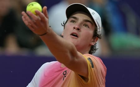 Joao_Fonseca_ATP_Buenos_Aires-scaled-aspect-ratio-512-320