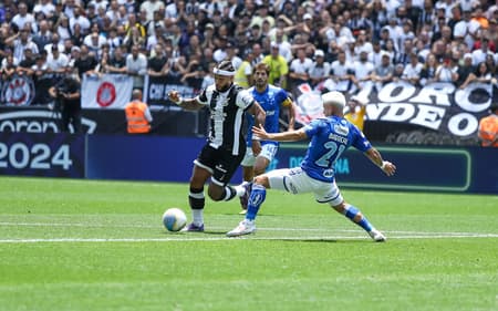 Memphis-Depay-marca-golaco-em-Corinthians-x-Cruzeiro-no-Brasileirao-scaled-aspect-ratio-512-320