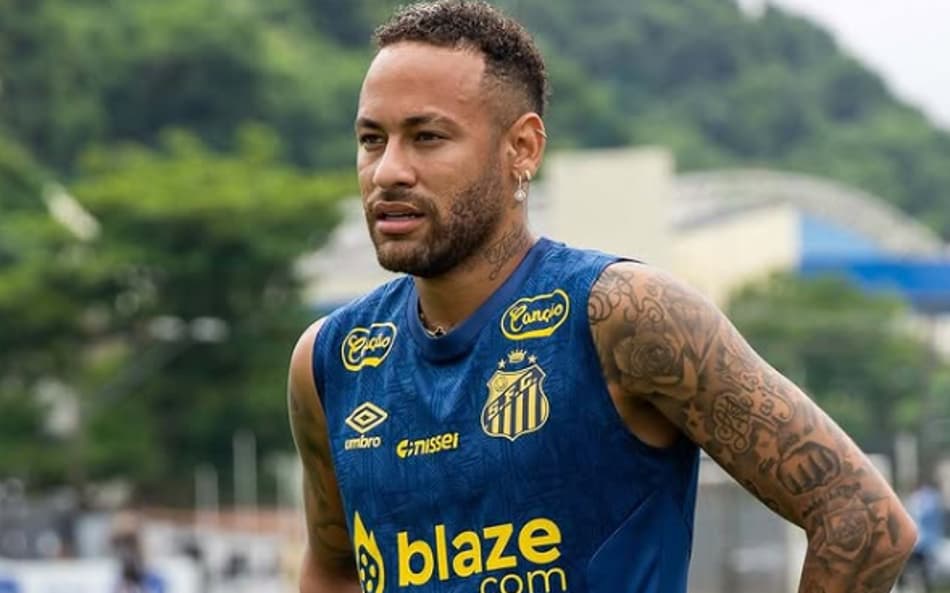 Presidente do Santos diz que Neymar vai renovar no ‘momento certo’