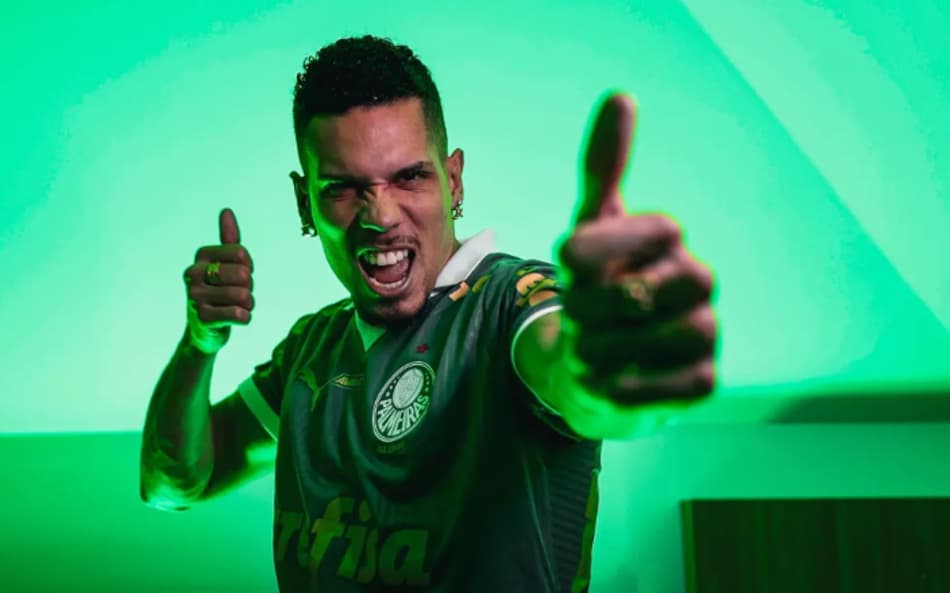 Paulinho, do Palmeiras, faz post com provocação ao Corinthians nas redes sociais após o Dérbi