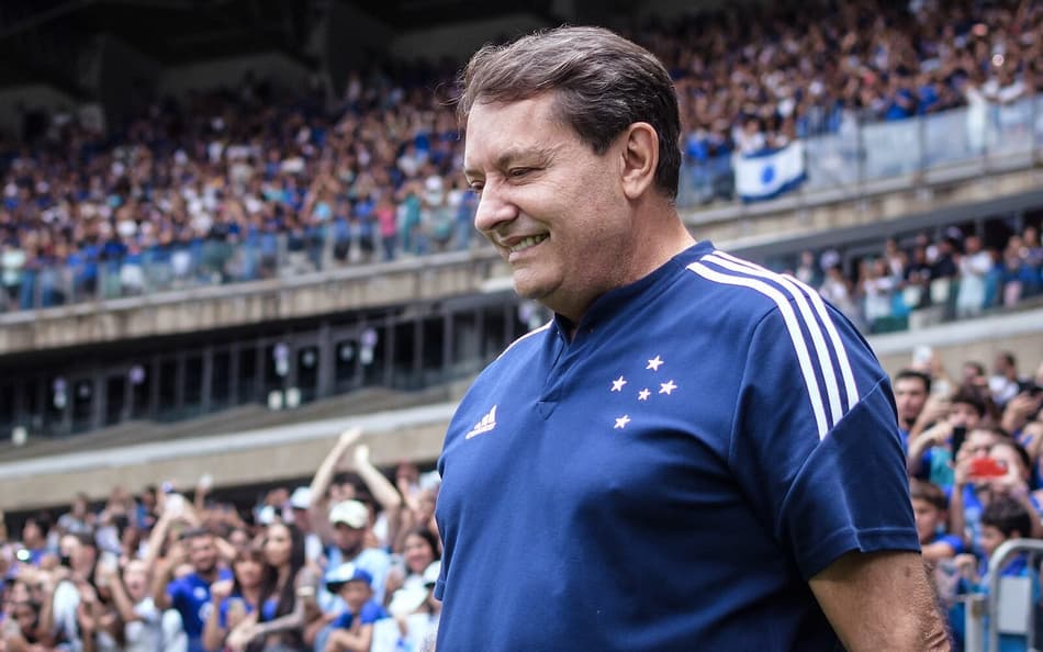SAF do Cruzeiro divulga balanço de 2024 com aumento da dívida