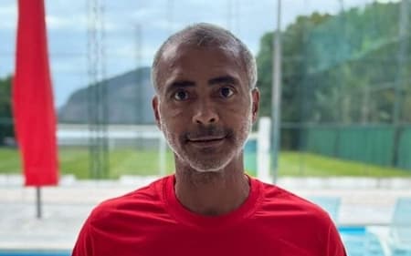 Romario-aspect-ratio-512-320