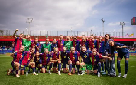 barcelona-feminino-scaled-aspect-ratio-512-320