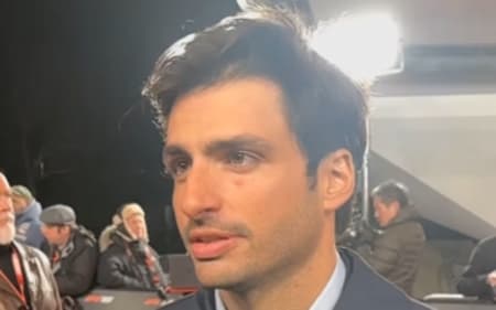 carlos-sainz-ayrton-senna-aspect-ratio-512-320