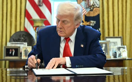 donald-trump-tarifas-scaled-aspect-ratio-512-320