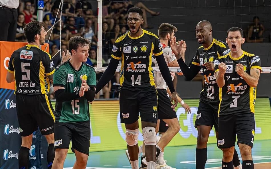 Praia derrota Bauru e avança às semifinais da Superliga Masculina