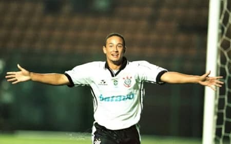fernandobaiano_corinthians-aspect-ratio-512-320