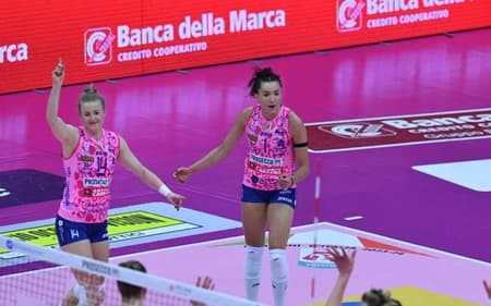 gabi-guimaraes-italia-conegliano-aspect-ratio-512-320
