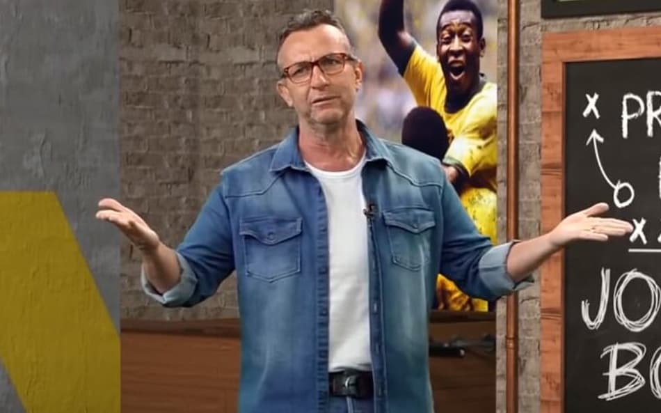 Craque Neto exibe tanga de promessa sobre Ferreirinha, do São Paulo; assista