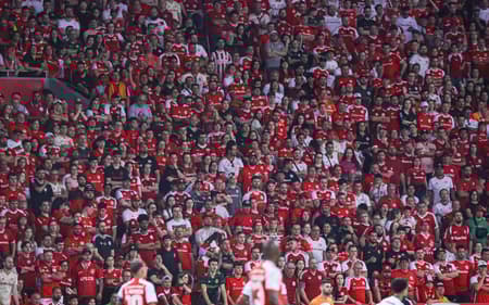 internacional_socio_torcedor-scaled-aspect-ratio-512-320