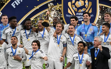 maiores-campeoes-do-mundial-de-clubes-scaled-aspect-ratio-512-320