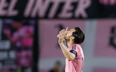 messi-inter-miami-1-aspect-ratio-512-320