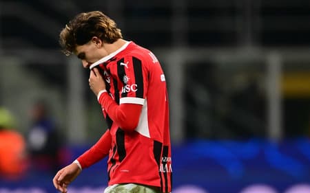 novo-cristiano-ronaldo-joao-felix-milan-scaled-aspect-ratio-512-320