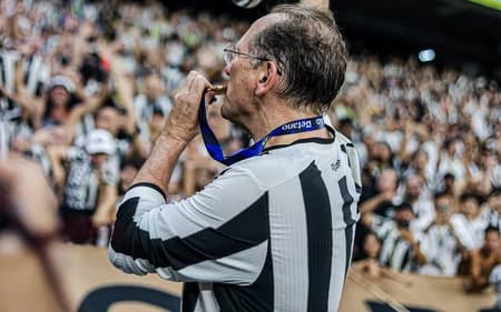 textor_botafogo-aspect-ratio-512-320
