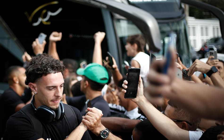 Vasco inicia contra Cruzeiro maratona de jogos longe de São Januário
