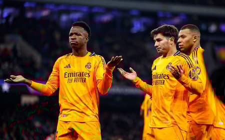 vini-brahim-mbappe-real-aspect-ratio-512-320