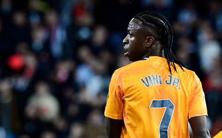 vini-jr-real-madrid-valencia-la-liga-scaled-aspect-ratio-512-320